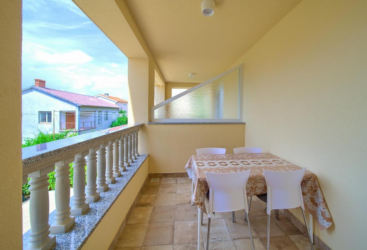Apartmani Dal มาลินสกา ภายนอก รูปภาพ