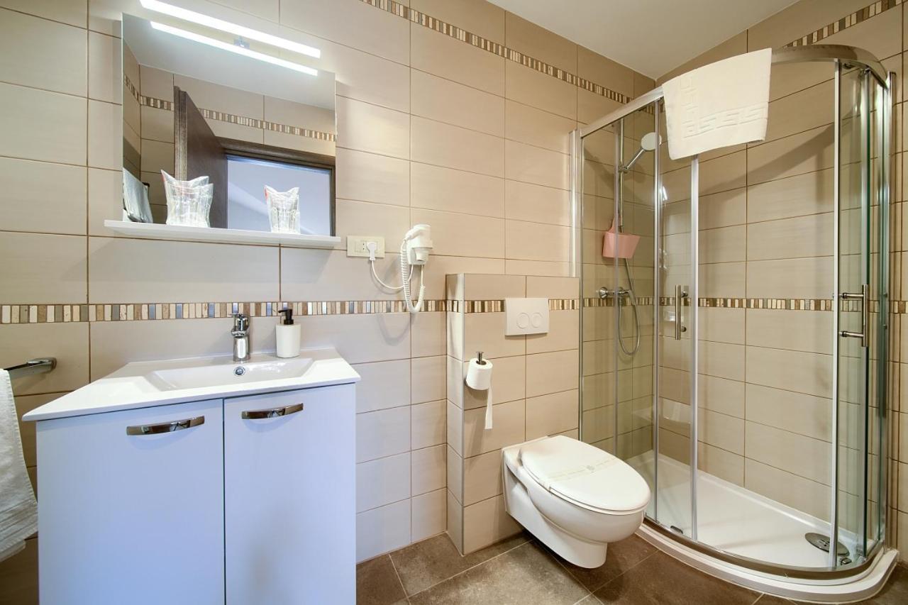 Apartmani Dal มาลินสกา ภายนอก รูปภาพ