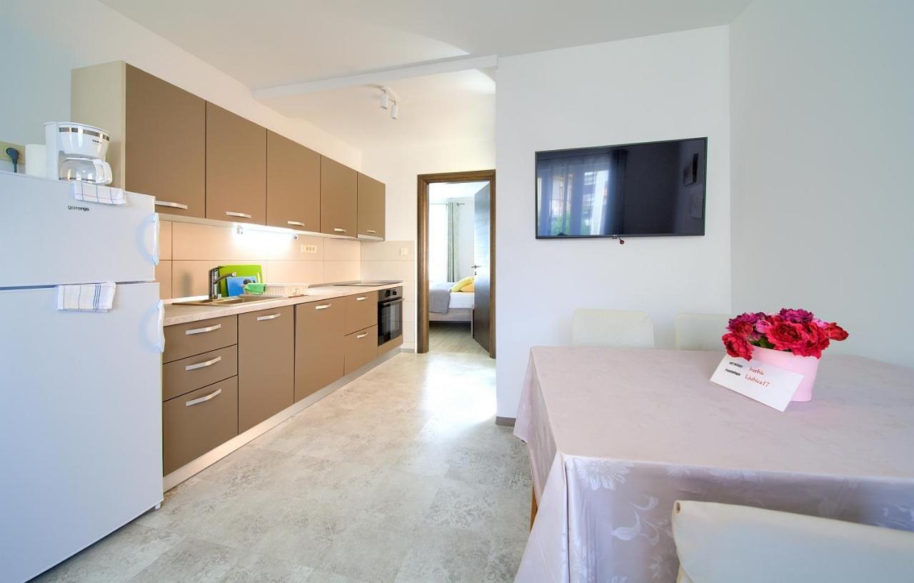 Apartmani Dal มาลินสกา ภายนอก รูปภาพ