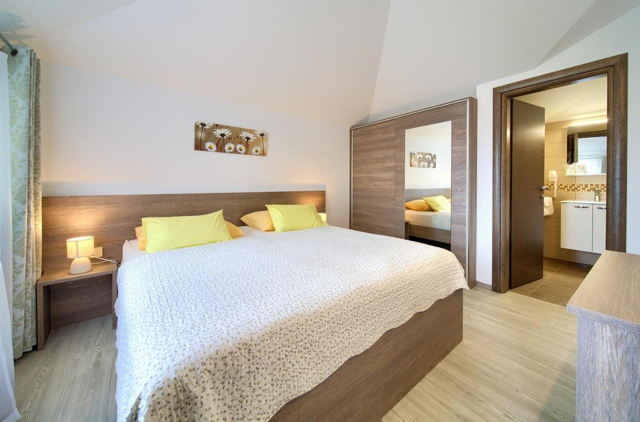 Apartmani Dal มาลินสกา ภายนอก รูปภาพ