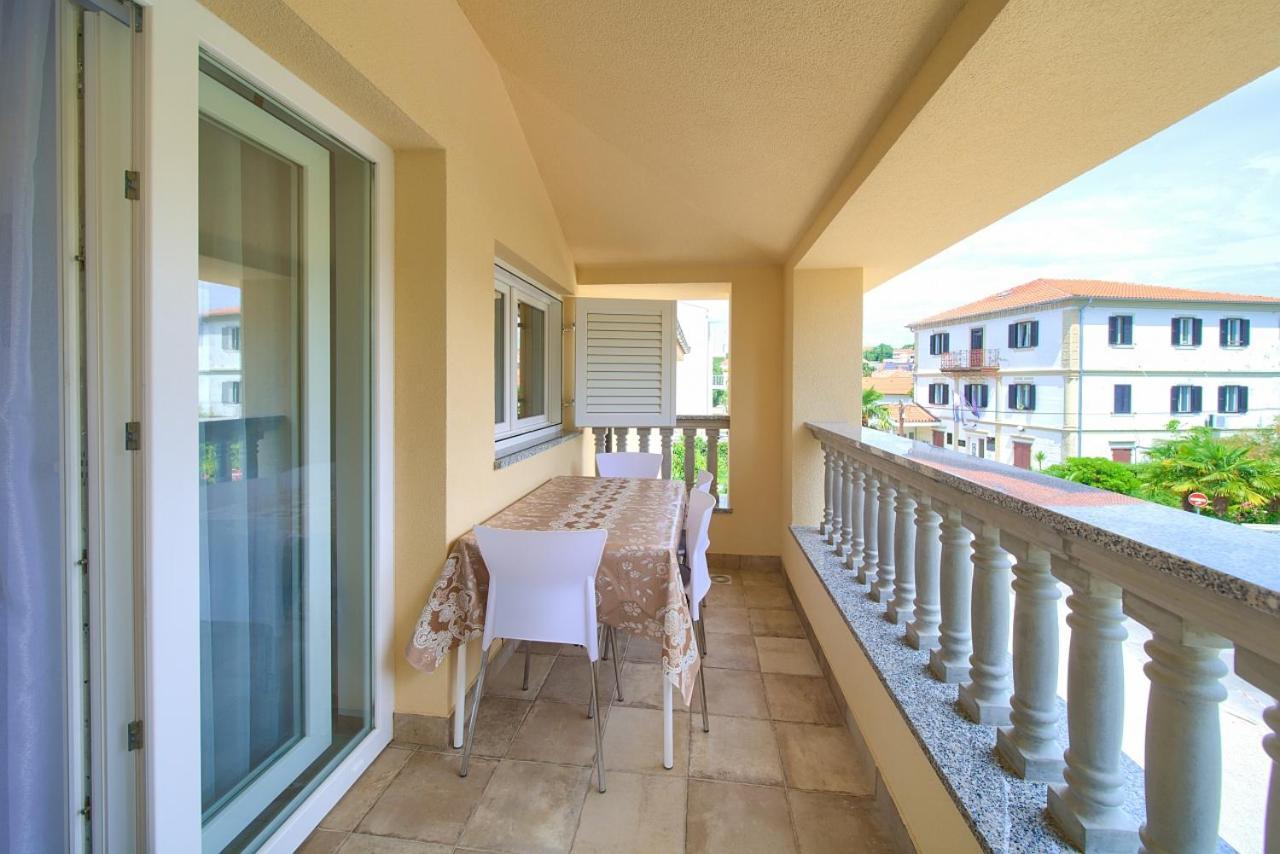 Apartmani Dal มาลินสกา ภายนอก รูปภาพ